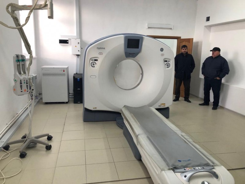 По последнему слову техники. Новую больницу с кабинетом МСКТ и центром диализа открыли в Карабудахкентском районе - Файл 2