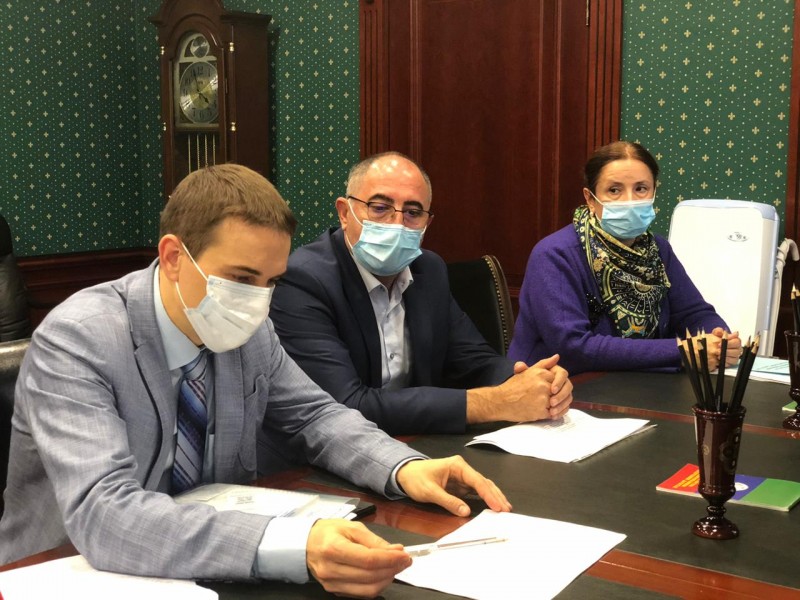 Более 1000 штатных единиц  требуется для службы скорой помощи Дагестана