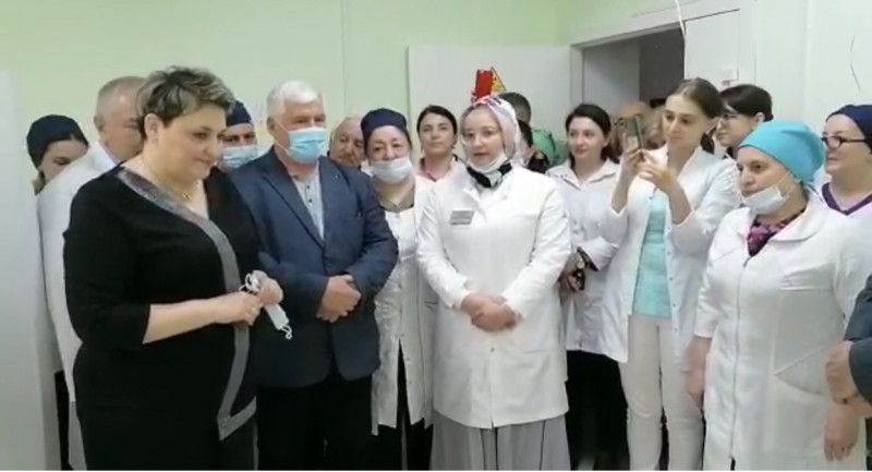 В Гунибской ЦРБ появился компьютерный томограф