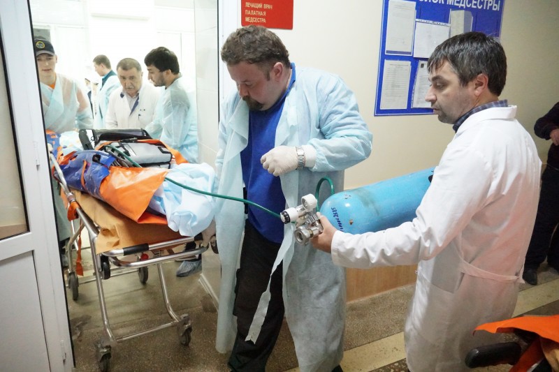 Троих пострадавших в результате взрыва бытового газа в Левашинском районе транспортировали в нижегородский федеральный ожоговый центр - Файл 4