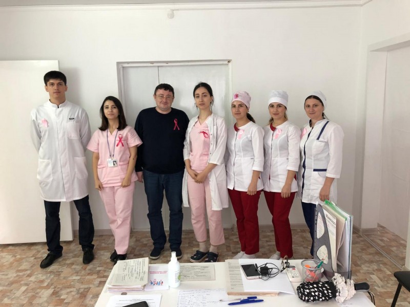 Более  полусотни жительниц Кизляра обследовались на рак молочной железы в рамках акции «Розовая лента» - Файл 2