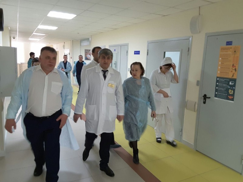 Ведущие врачи Санкт-Петербурга ознакомились  с работой Перинатального центра «Мама Патимат» и ДРКБ - Файл 4