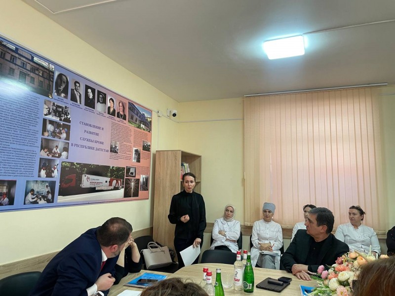 12 февраля 2023 года в ГБУ РД «Республиканская станция переливания крови» состоялась коллегия - Файл 3