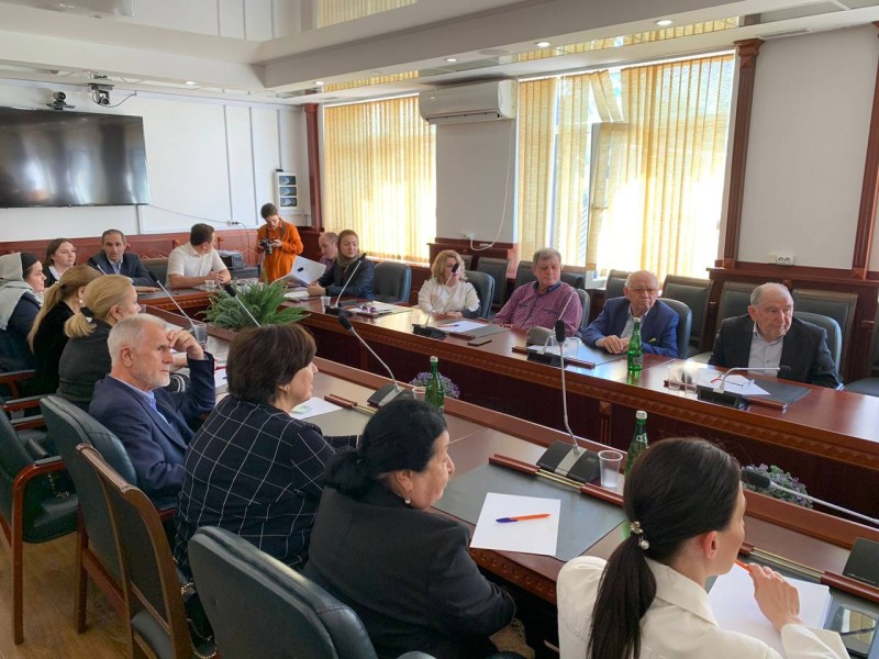 В Минздраве РД прошло в заседание Общественного совета при ведомстве. - Файл 3