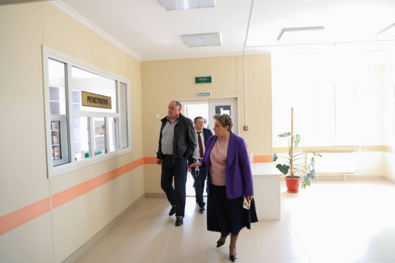Новая участковая больница введена в эксплуатацию с августа 2021 года в селе Новый Кумух Буйнакского района.