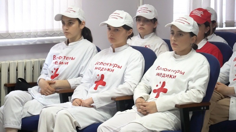 Конференция: «Донорство стволовых клеток как смысл жизни» прошла в ГБУ РД «ГКБ» 18 мая совместно с ГБУ РД «РСПК». - Файл 3