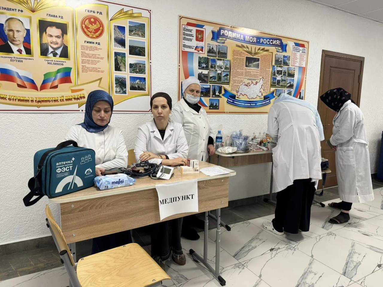 По поручению министра здравоохранения Дагестана Ярослава Глазова главный врач Хасавюртовской ЦРБ с бригадой специалистов сегодня выехали в село Сивух