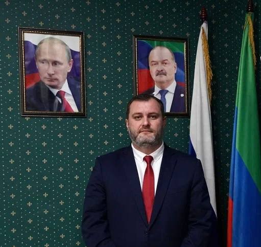 Ярослав Глазов поздравляет с Днём России