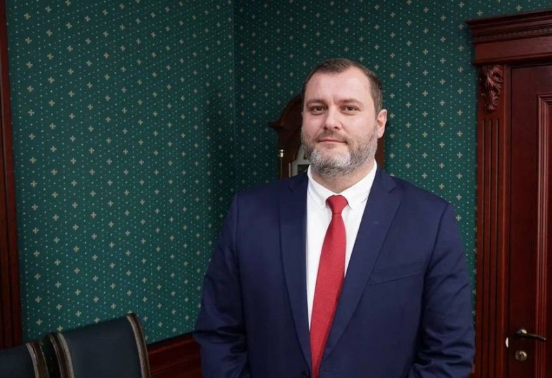 Ярослав Глазов поздравляет с Днем медицинского работника